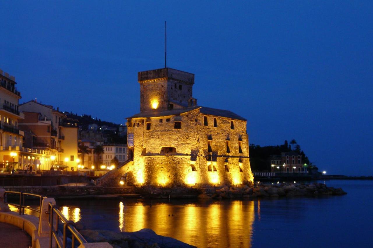 Attic Apartment Rapallo Eksteriør billede